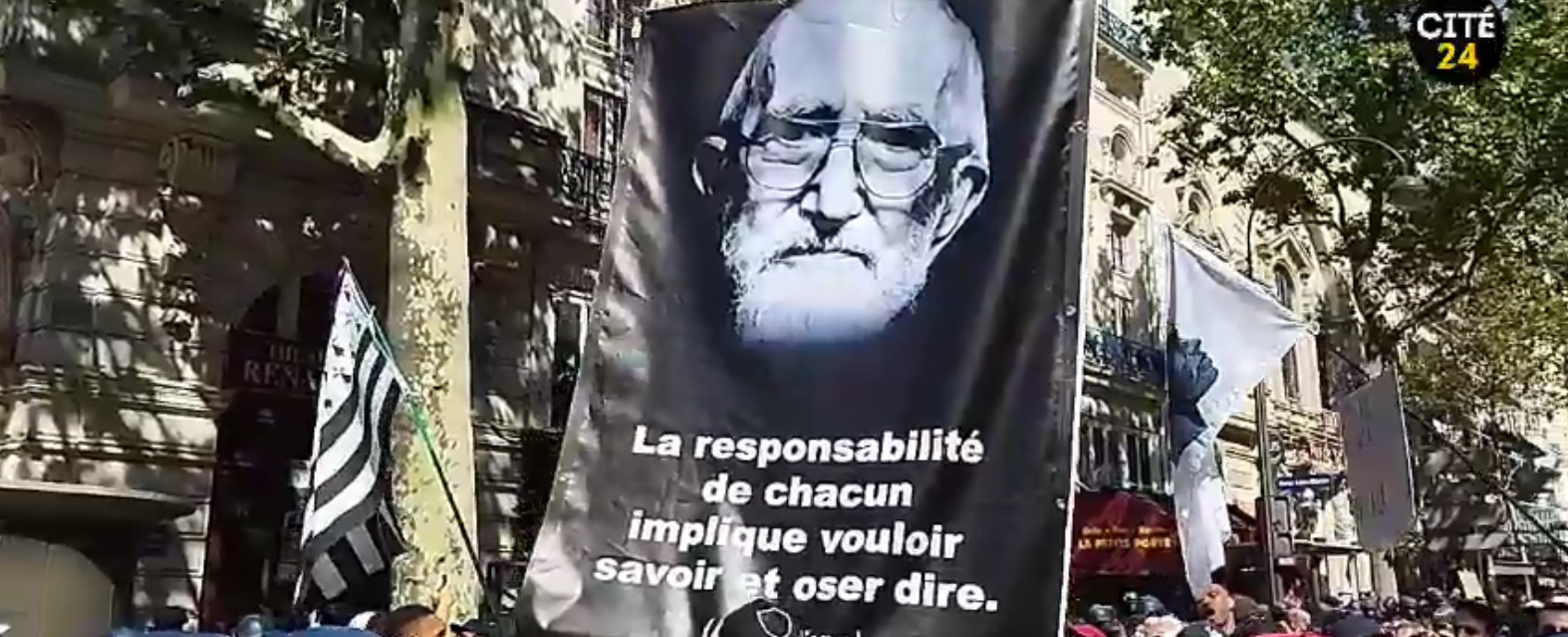 Manifestation parisienne contre le pass sanitaire du 14 août 2021.