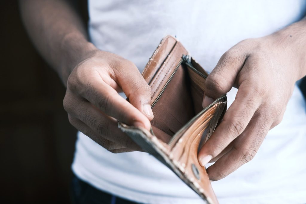 Les prix du gaz et de l’électricité vont donc augmenter de façon significative à partir de maintenant. Cela pourra aller jusqu’à 50% de plus que le prix d’alors.