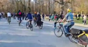 des vélos parade bois de la cambre