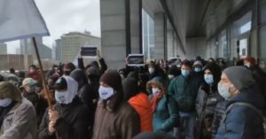 Un rassemblement s'est tenu contre les dérives policières et en hommage à Ilyes Abbedou, ce 29 janvier à Bruxelles.