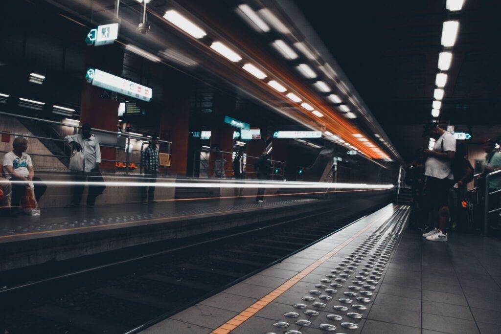 Pickpocket arrêté dans le métro - Photo : Bogdan Todoran.